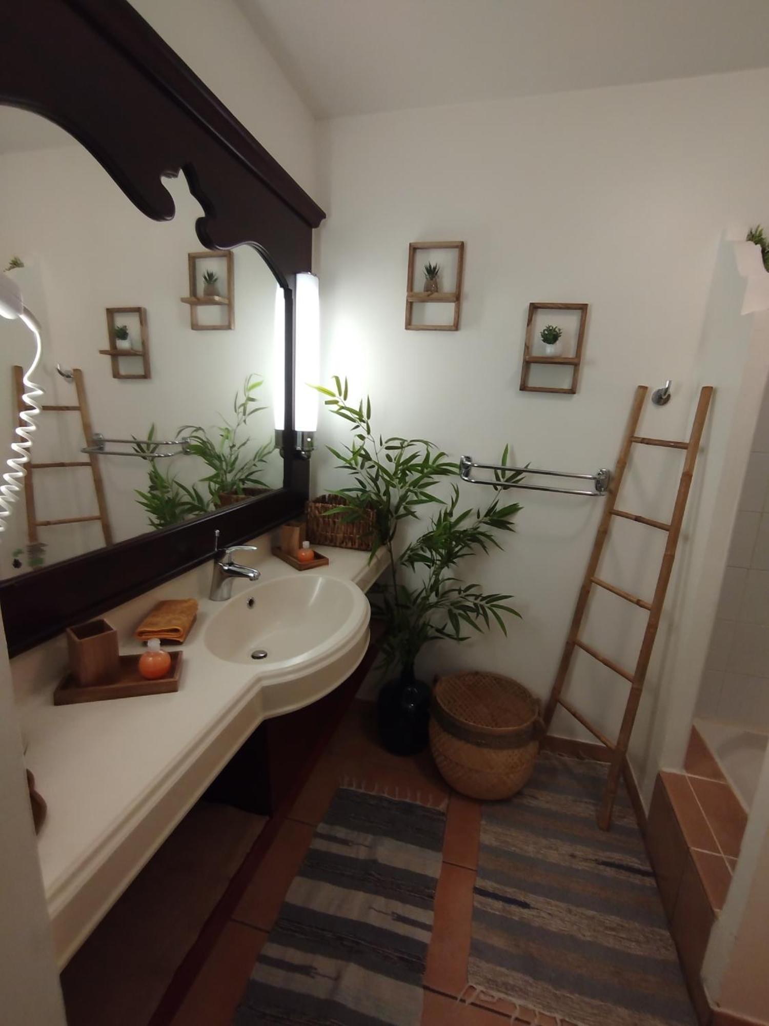 Bambou Suite Vue Mer A 50 M De La Plage Et De La Piscine Sainte-Luce Buitenkant foto